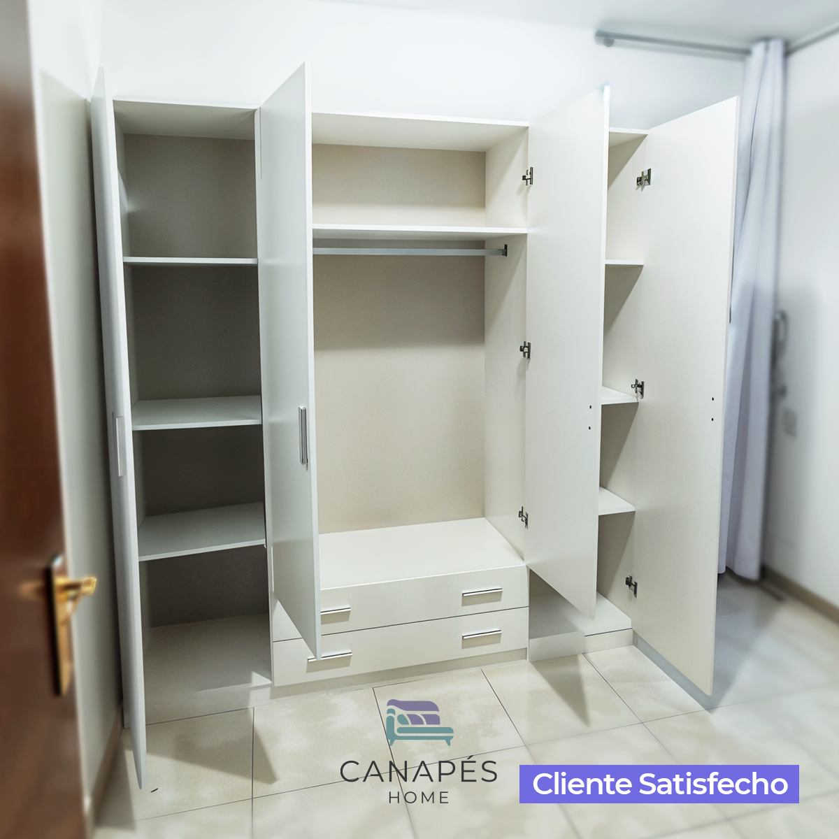 ARMARIO DE 4 PUERTAS